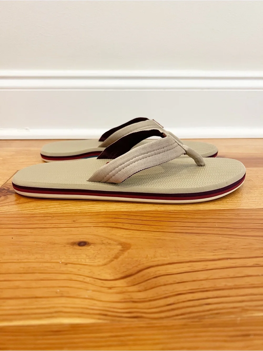 Hari Mari Dunes Flip Flops Mens 9 Tan Nylon Synthetic Thong Boat Cruise Sandal